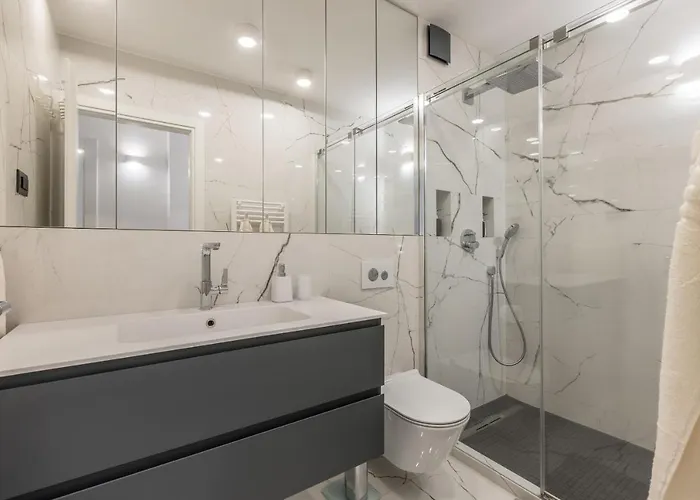 Beata Elegance سبليت