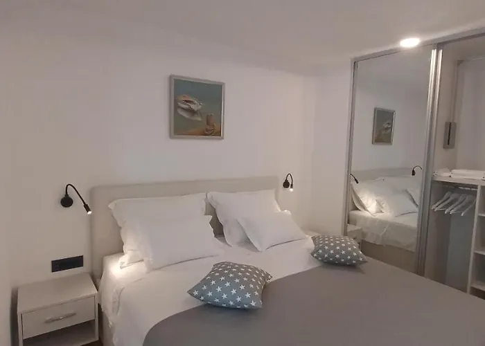 Beata Elegance سبليت