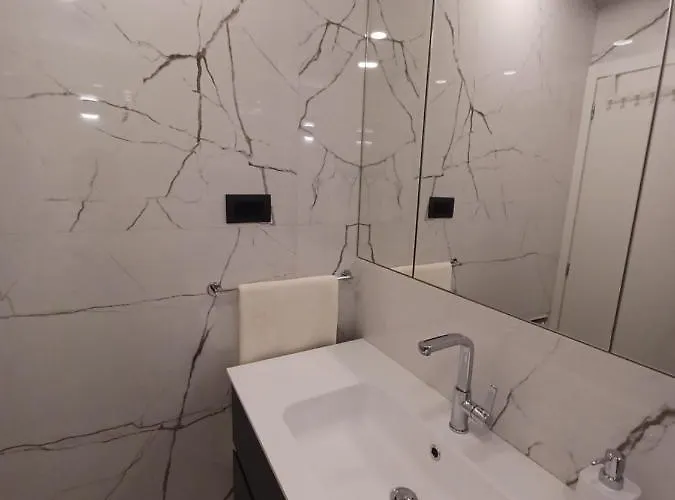 Beata Elegance سبليت